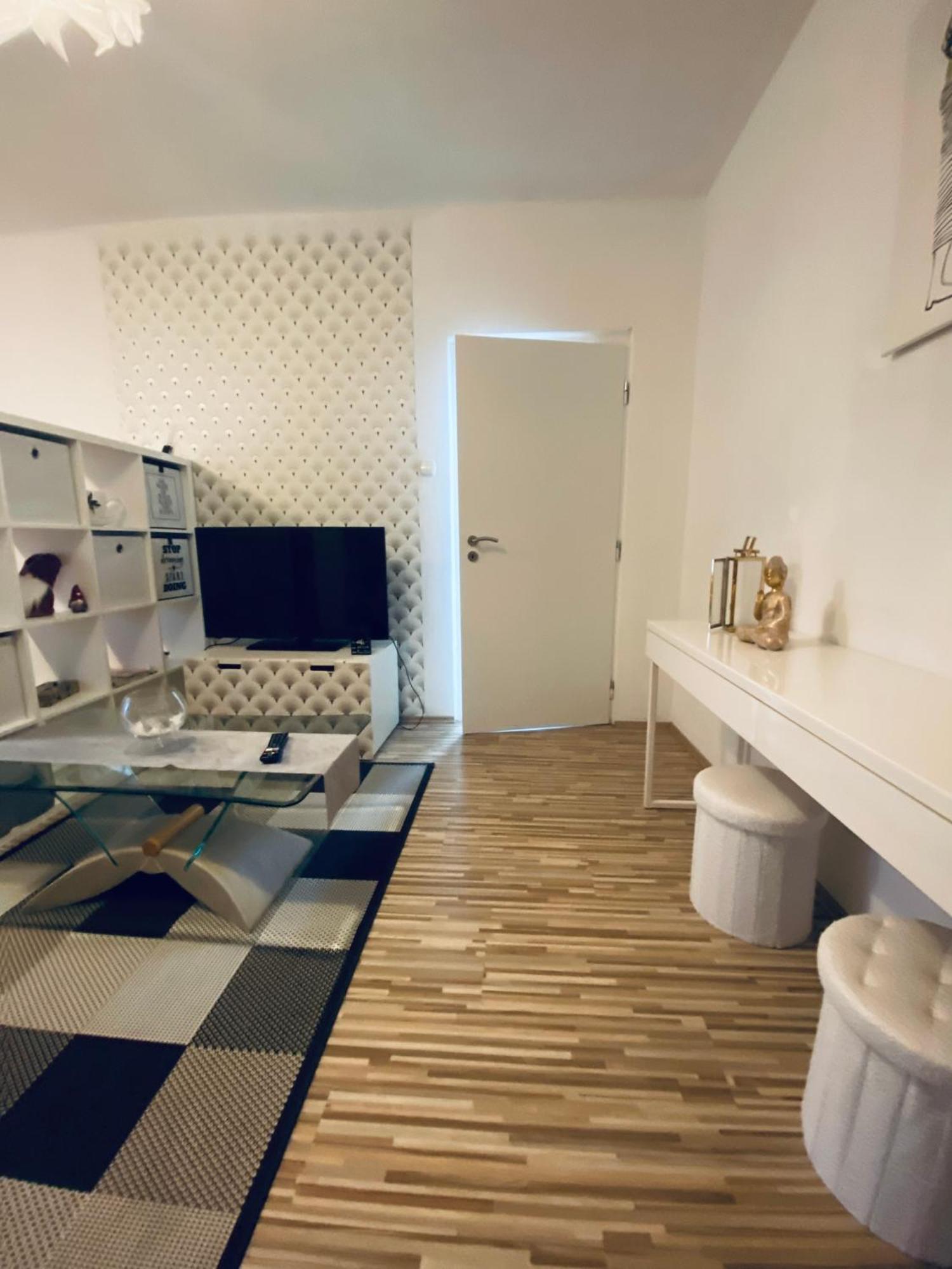 Apartment City Centrum Nitra Exterior foto